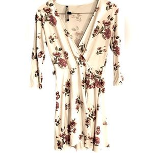 belle tweed White/cream Floral wrap Dress